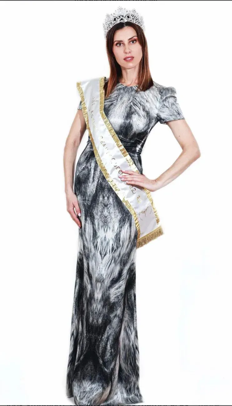 Iryna Malpa as Ageless Beauty Queen 2022/23, London.