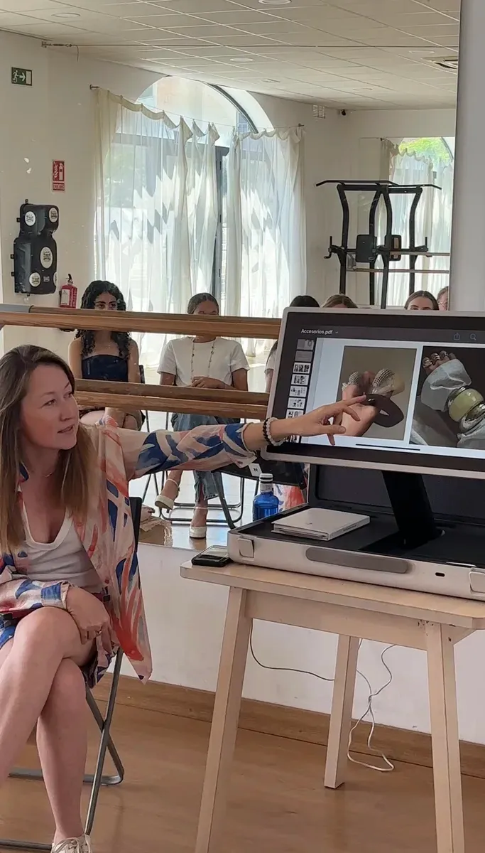 A personal-style session reviewing looks at Be Your Best Academy, Marbella.